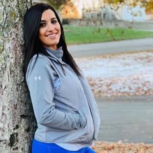 Meet your Posher, Valia renae